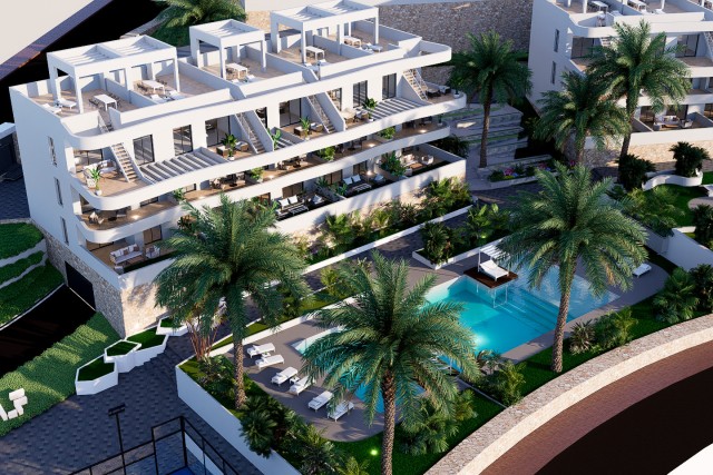 Penthouse met Uitzicht op de Golfbaan en de Zee, met Privé Tuin in Finestrat, Alicante, Noord-Costa Blanca, Spanje.