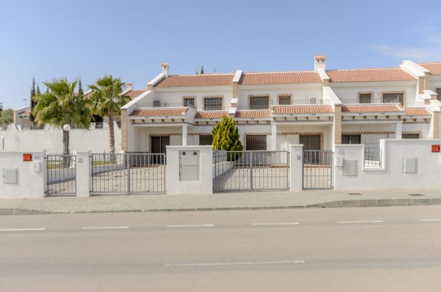 *****KEYREADY. Buitenkans Nieuwbouwwoningen reeds afgewerkt met prachtig uitzicht in San Miguel , Costa Blanca Zuid , Alicante , Valencia, Spanje te koop.