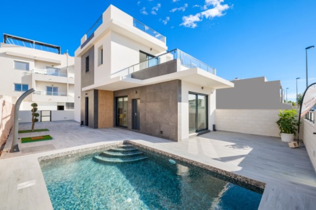 Villa met privé zwembad in Benijofar, Costa Blanca Zuid, Alicante, Valencia Spanje te koop