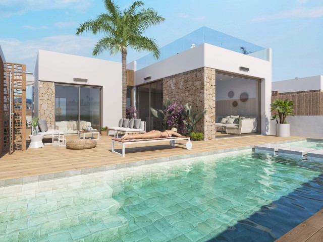 Een nieuw exclusief villaproject in La Serena Golf met uitzicht op de golfbaan, privézwembad en solarium, Los Alcázares, Costa Cálida, Murcia, Spanje.