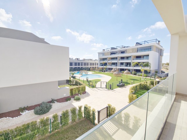 Bestaande Penthouse Bungalow Madreselva met 2 Slaapkamers en 2 Badkamers in Santa Rosalia Lake and Life Resort,Los Alcazares, Torrepacheco Costa Calida Murcia Spanje